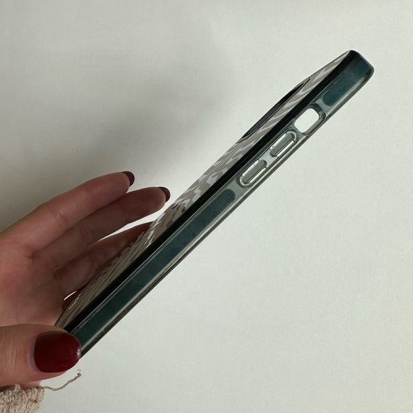 Caseify 12 Pro Max Case - Picture 3 of 4